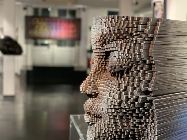 Picture of a burnt wood and acrylic sculpture by Gil Bruvel, artist represented at Galerie Montmartre, Paris, France