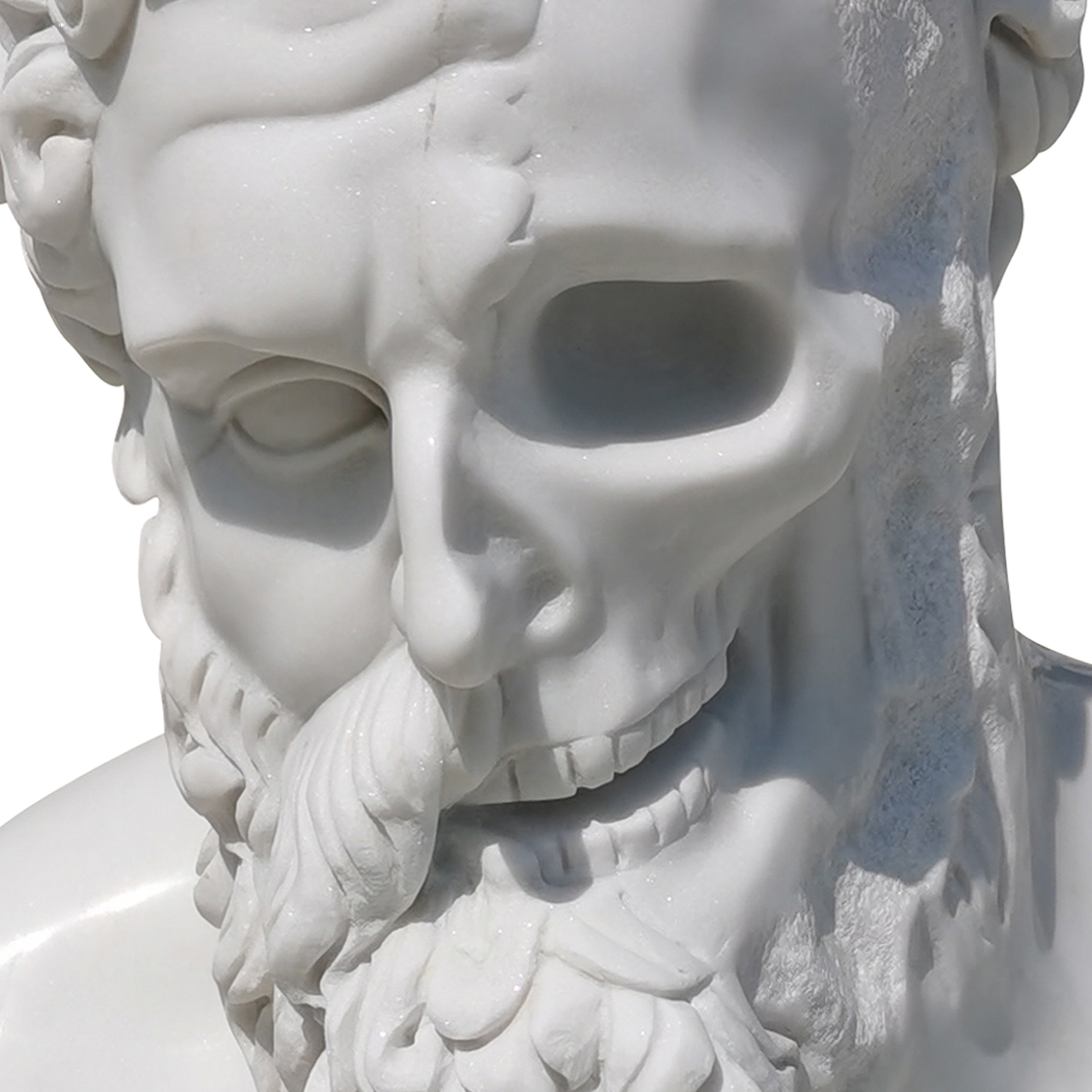 Cette image est une sculpture de l'artiste Léo Caillard, intitulée "Vanité Hercule". Cette pièce de 50 cm, réalisée en marbre blanc représente un buste du dieu Hercule, dont l'autre moitié de visage est un crâne. Vous pouvez retrouver cette pièce à la Galerie Montmartre à Paris, France.