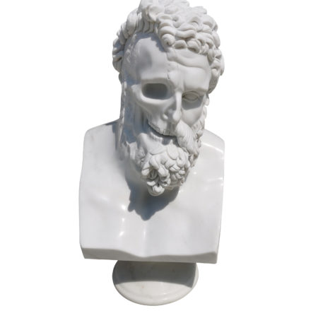 Picture of a marble sculpture by French artist Léo Caillard
