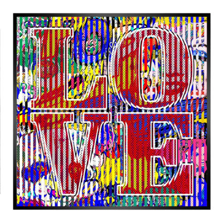 Cette image représente un tableau pop cinétique de l'artiste Patrick Rubinstein, intitulé "L'amour en rouge". Il représente le mot "LOVE" en rouge sur fond de visuels de pop culture.